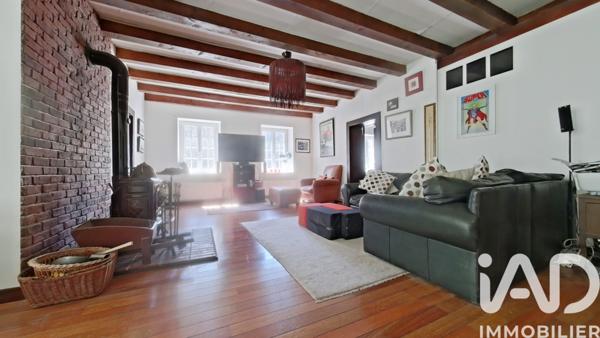 Maison à vendre 5 pièces 210 m² Lamoura