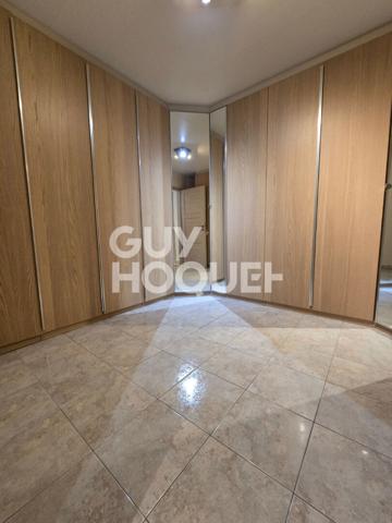 Maison OEUTRANGE 6 pièce(s) 168.94 m2