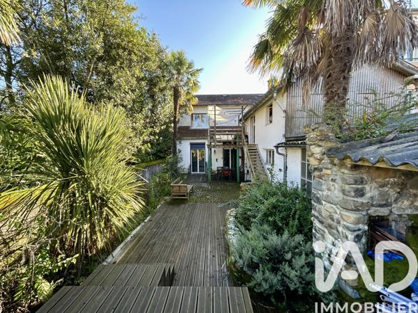 Immeuble à vendre 255 m² Pau