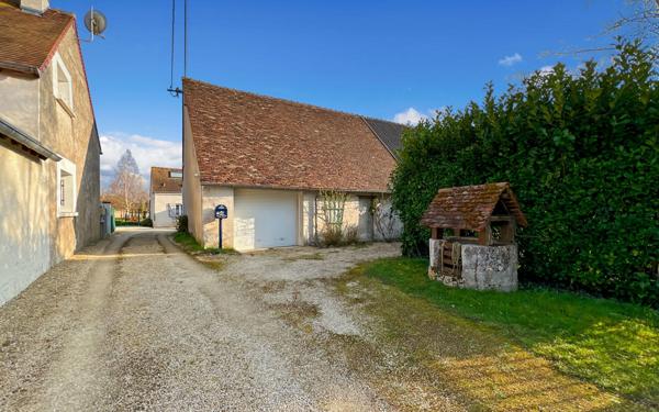 Maison à vendre    7 pièces •  Baule