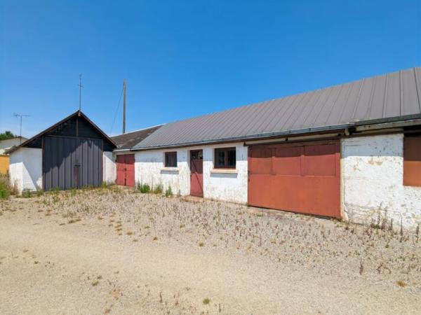 MAISON 4 CHAMBRES - 53410 PORT-BRILLET Réf. 53129 | 219 000 €