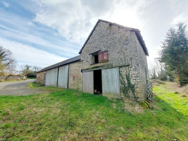 MAISON 3 CHAMBRES + DEPENDANCES - 53100 MAYENNE Réf. 53053 | 199 000 €