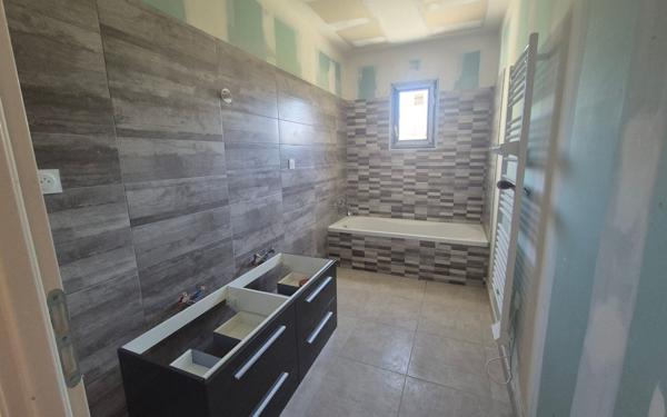 Maison à vendre    4 pièces •  Bagnols-sur-Cèze