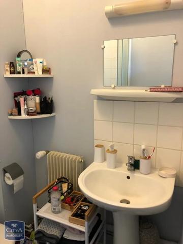 Appartement à louer 1 pièce 19m² Poitiers (86000)