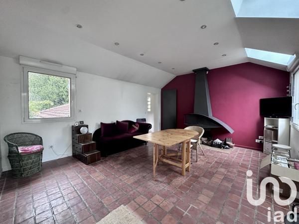 Maison 6 pièces de 107 m² à Corbeil-Essonnes (91100)