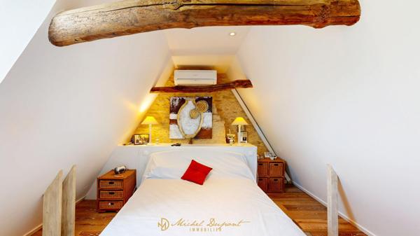 Ici, chaque pierre murmure le passé… et accueille votre avenir.