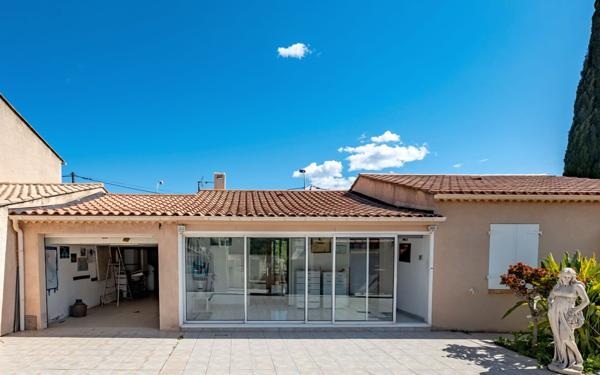 Maison à vendre    3 pièces • 73,51 m2 Sanary-sur-Mer