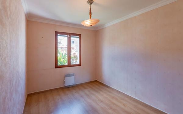 Maison à vendre    3 pièces • 73,51 m2 Sanary-sur-Mer