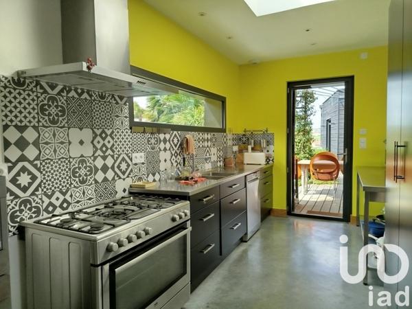 Maison à vendre 8 pièces 227 m² Thouars