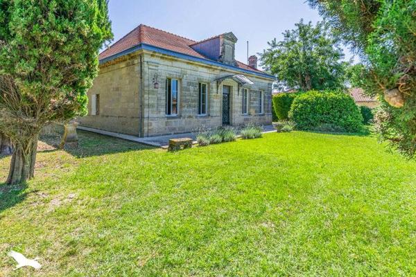 Maison à vendre |  Bruges |  7 pièces | 238 m²