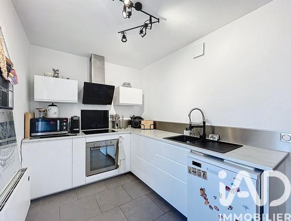 Appartement à vendre 4 pièces 83 m² Marseille 15