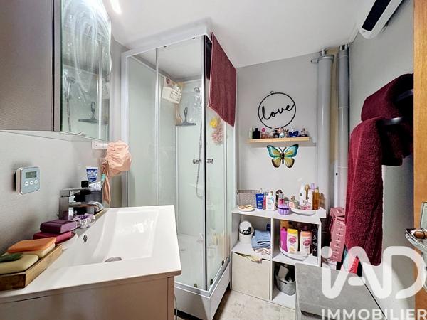 Maison à vendre 6 pièces 152 m² Roullet-Saint-Estèphe