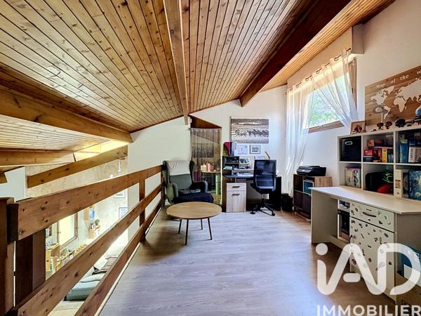 Maison à vendre 6 pièces 152 m² Roullet-Saint-Estèphe