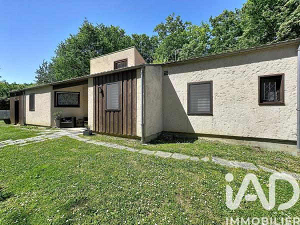 Maison à vendre 6 pièces 152 m² Roullet-Saint-Estèphe