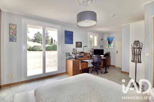 Maison (prestige) à vendre 9 pièces 220 m² Carnoux-en-Provence