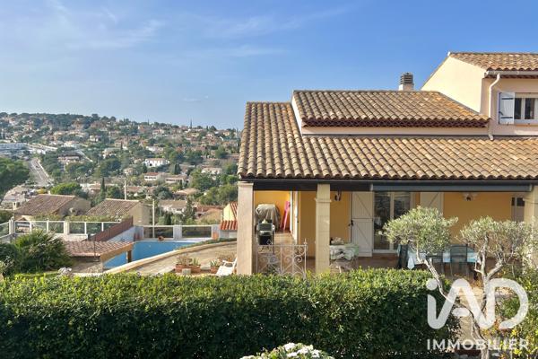Maison (prestige) à vendre 9 pièces 220 m² Carnoux-en-Provence