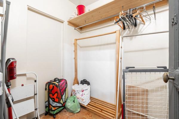 PARIS (75004) - CHARMANT T2 - 48m2 CARREZ - À RÉNOVER - TRÈS LUMINEUX - ADRESSE D'EXCEPTION DANS LE MARAIS