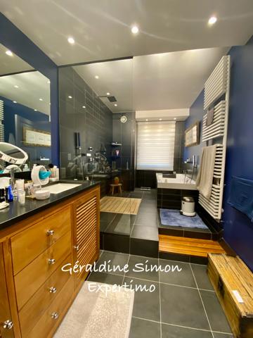 Lens (62300) LENS CENTRE VILLE, APPARTEMENT DE STANDING de 142 m2 - BALCON - 3 CHS - GARAGE