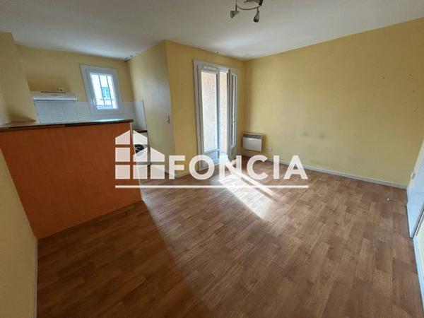 Location Studio 24.8 m² - 8 RUE JEAN DE LA FONTAINE Albi 81000