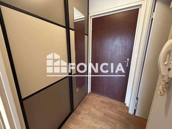 Location Studio 24.8 m² - 8 RUE JEAN DE LA FONTAINE Albi 81000