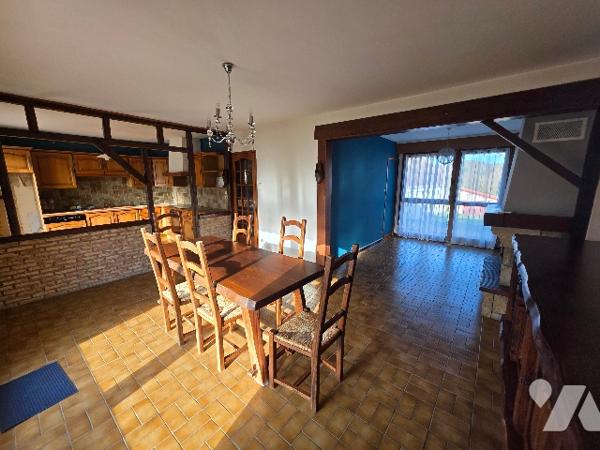 Maison mitoyenne d'environ 100m² habitables