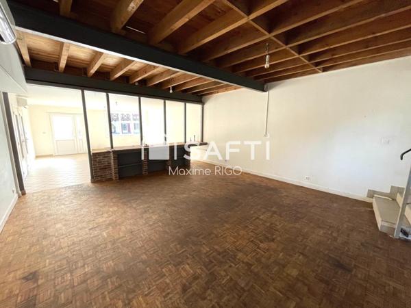 Maison de village 7 pièces 230m²