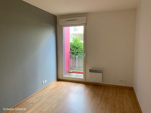 Appartement T2 à louer - 41 m² (réf : 556288)