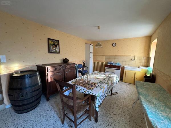 Maison à vendre à Ardentes dans l'Indre (36120), ref : JA/800