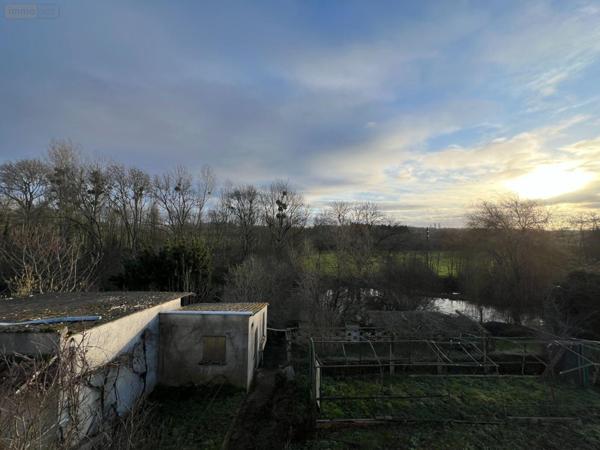 Maison à vendre à Ardentes dans l'Indre (36120), ref : JA/800