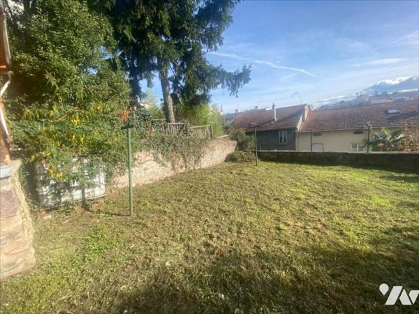 appartement rare avec jardin ET TERRASSE