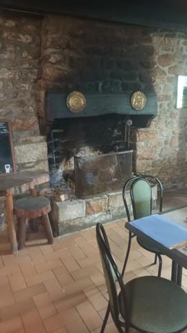 LOCAL A RENOVER QUIMPER (29) BAR RESTAURANT LICENCE IV 190M2