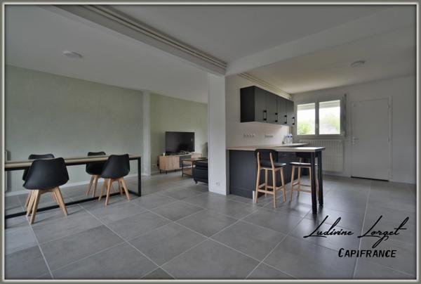 Maison traditionnelle à vendre sans travaux à NEUILLY-SAINT-FRONT(02) quartier calme - 4 pièces- 93 m² habitables - garage – Proche des écoles - Terrain 449m2. DPE C.