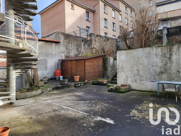 Appartement 3 pièces de 89 m² à Saint-Étienne (42000)