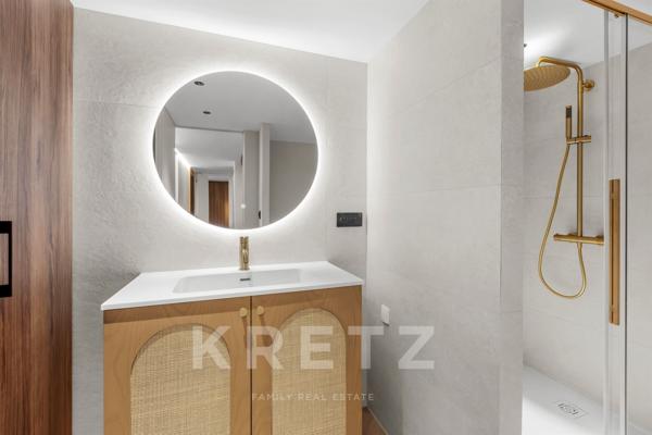 Pointe Croisette – Élégant duplex 4 pièces rénové