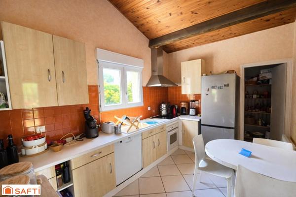 Belle maison d'architecte proche de toutes les commodités