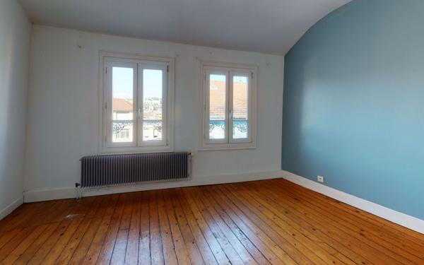 Appartement à vendre    3 pièces •  Bar-le-Duc