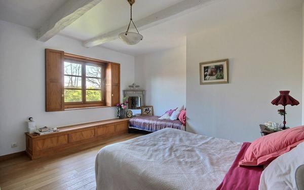 Maison à vendre    7 pièces •  Orthez