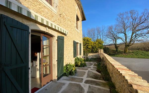 Maison à vendre    7 pièces •  Orthez