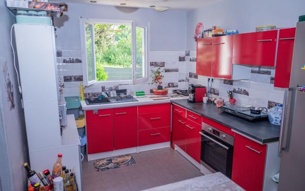 Maison à vendre    4 pièces •  Tonnay-Charente