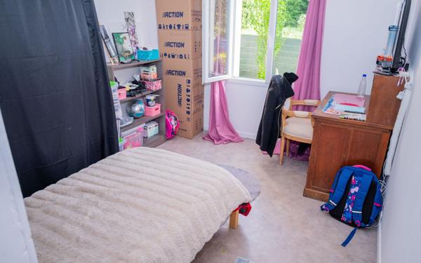 Maison à vendre    4 pièces •  Tonnay-Charente