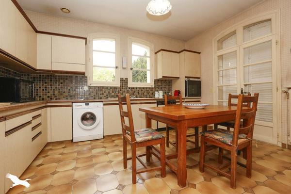 Maison à vendre |                                       Saint-Cyr-sur-Loire |                                        7 pièces  |  192 m²