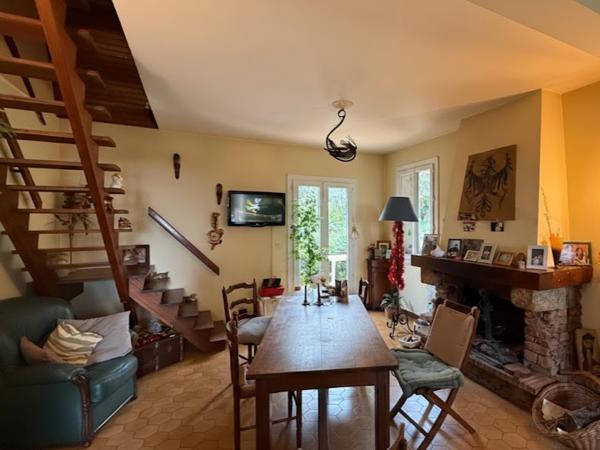 Maison 7 pièces - 160 m²