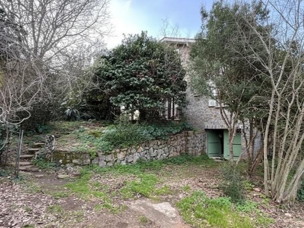 Maison 7 pièces - 160 m²