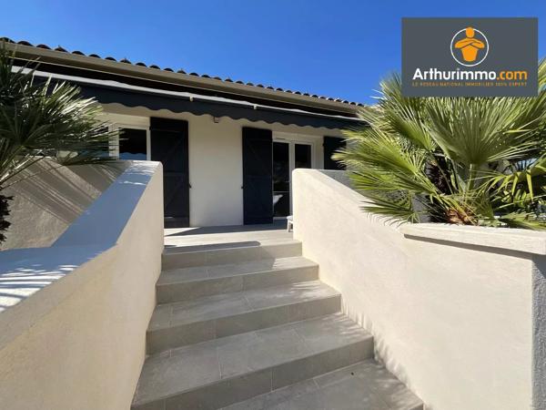 Vente                                                      Maison
                        
                     4 pièces                      107 m2                     à Santa-Maria-Siché
