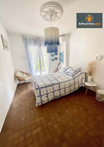 Vente                                                      Maison
                        
                     4 pièces                      107 m2                     à Santa-Maria-Siché