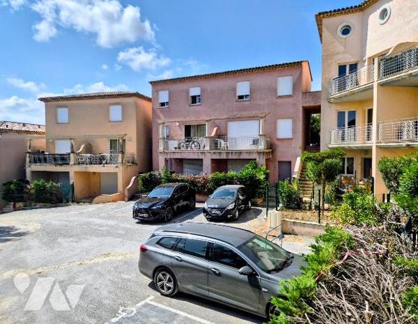 Appartements meublés du studio au T3 à Sainte-Maxime résidence sécurisée calme et parking