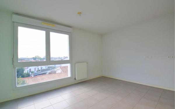 Appartement à louer    2 pièces • 37,43 m2 Bègles