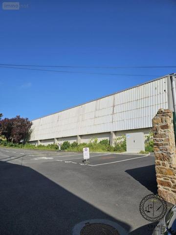 Local Professionnel et commercial à vendre à Perros-Guirec dans les Côtes-d'Armor (22700), ref : VP067-22093