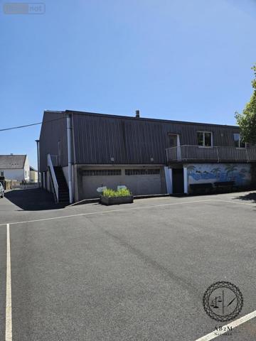 Local Professionnel et commercial à vendre à Perros-Guirec dans les Côtes-d'Armor (22700), ref : VP067-22093