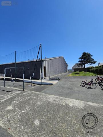 Local Professionnel et commercial à vendre à Perros-Guirec dans les Côtes-d'Armor (22700), ref : VP067-22093